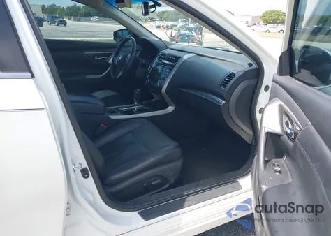 2015 Nissan Altima 2.5 Sl z USA, uszkodzony, nr VIN 1N4AL3AP4FC160615